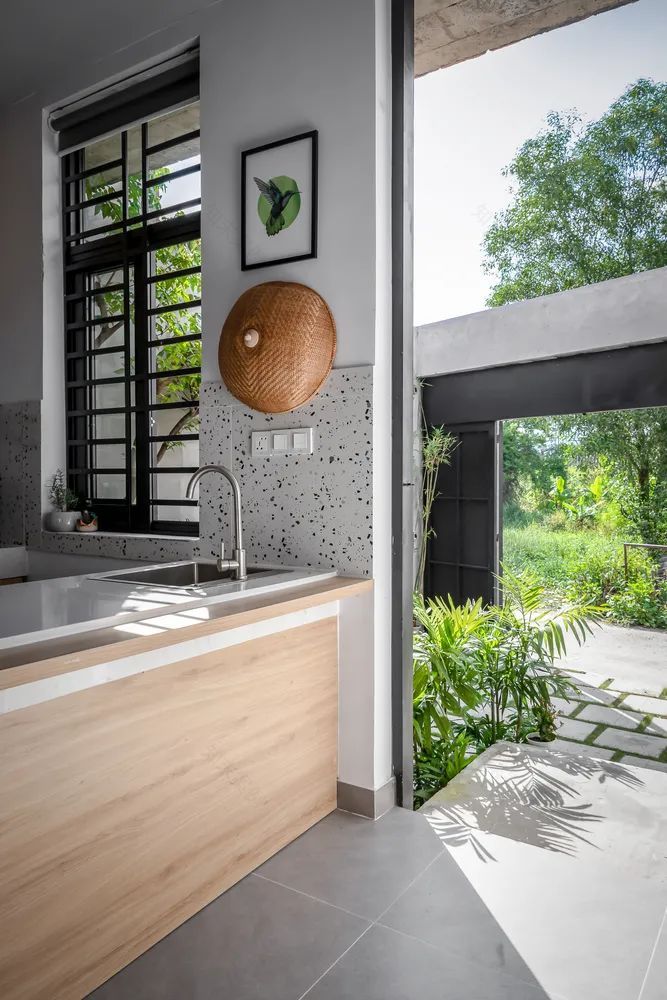 绿色环绕的越南西贡 94 平米住宅设计-17