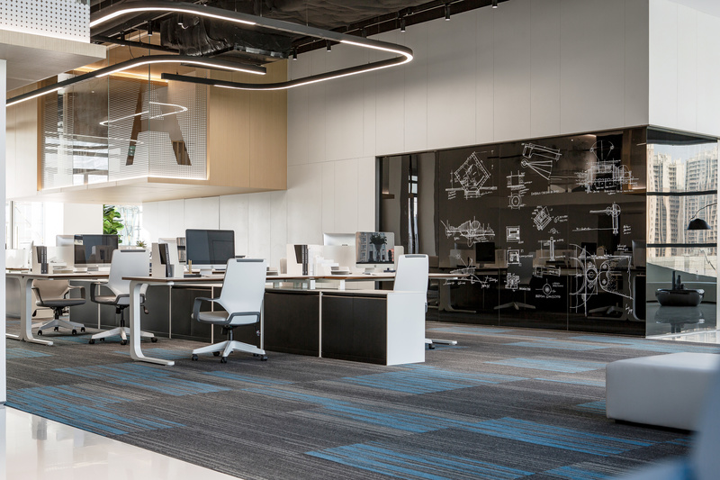 解构主义办公空间 | 自由与秩序的完美融合-21