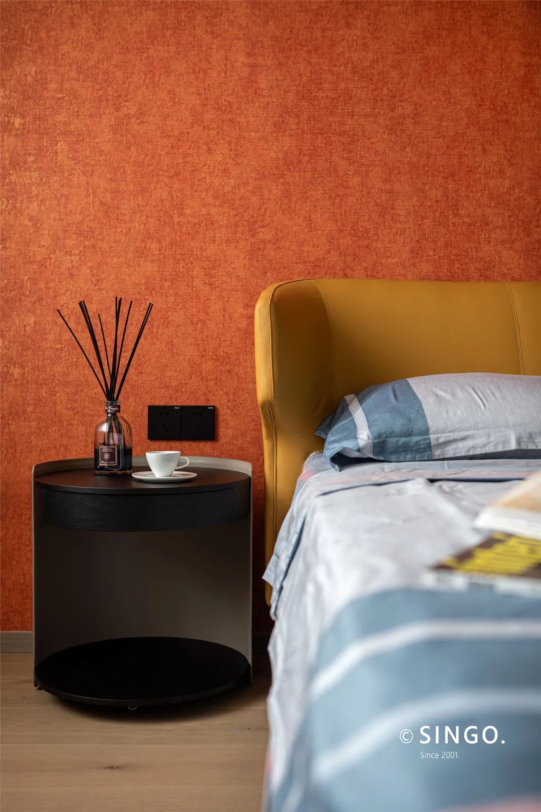 东方一品 | 现代婚房设计,色彩缤纷的温馨空间-66