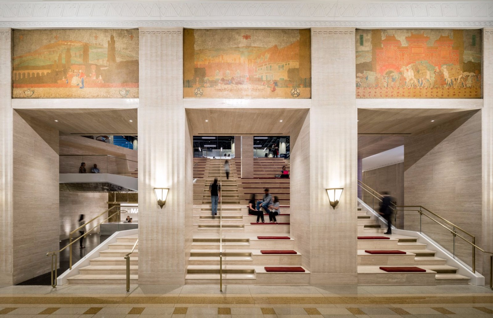 A+I : 芝加哥古董市场改建的购物中心开张了！-2