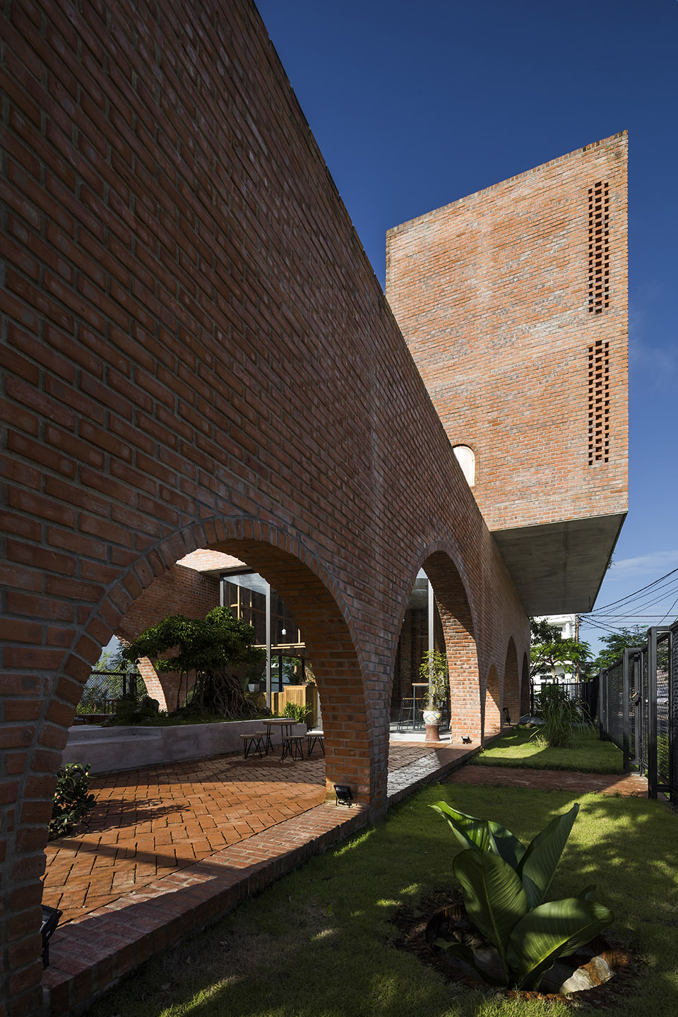 Cuckoo住宅，越南 / Tropical Space-11