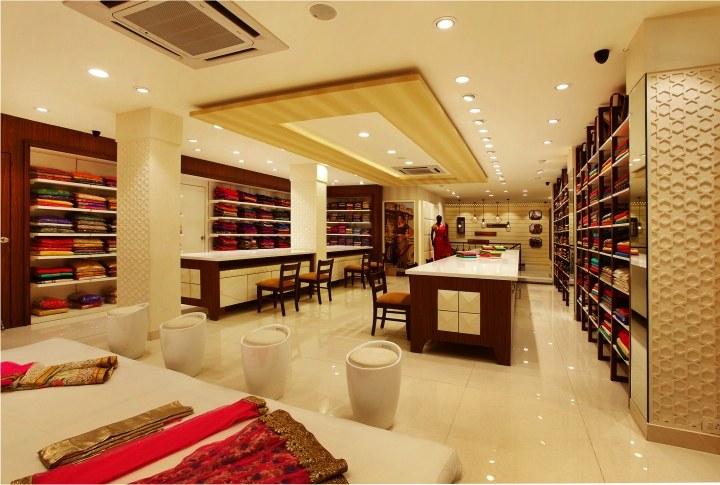 班加罗尔Thirumala Silks印度女装店面设计-10
