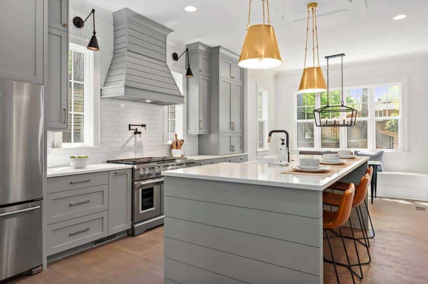 Pike Properties build stunning Modern Farmhouse in the sprawling countrysides of North Carolina PikeProperties在北卡罗莱纳州的庞大乡村建设了惊人的现代化农舍-15