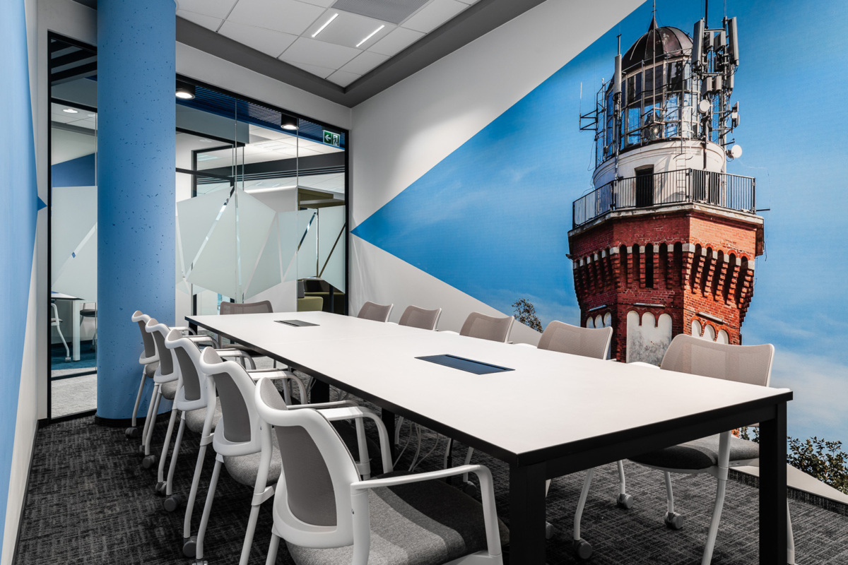 波兰 Neuca 总部办公空间-19