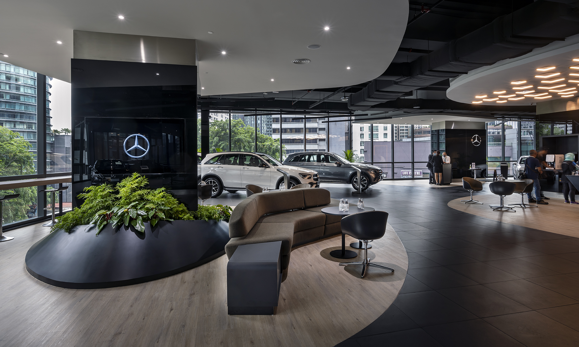 马来西亚首座奔驰体验中心丨马来西亚吉隆坡丨Sachi Design-18