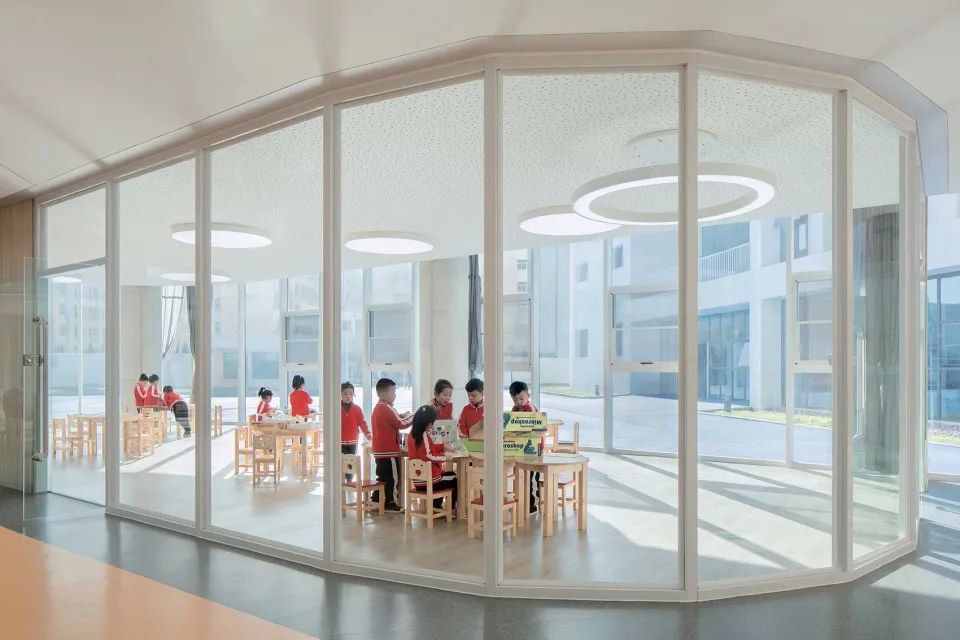 黄陵县新区幼儿园 | 自然开放的空间设计-65