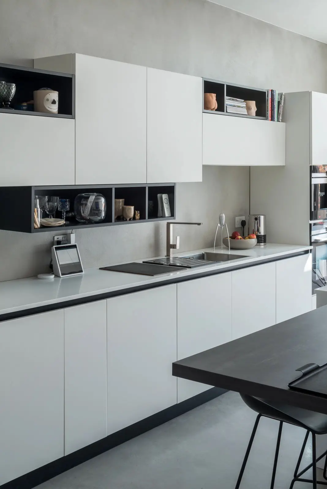 伦敦附近维多利亚式住宅的现代改造-8