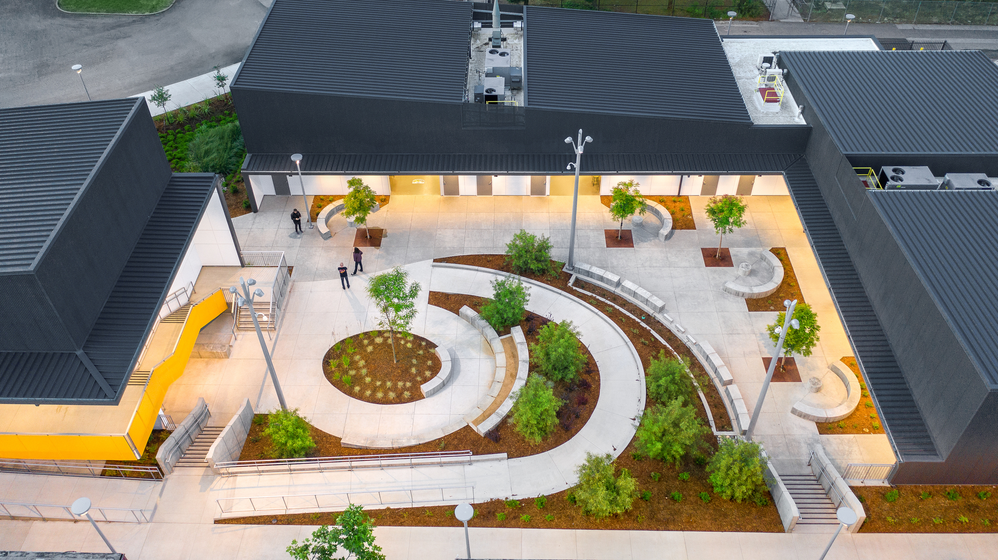 Piedmont Hills High School Science and Life Skills Complex / LPA-28