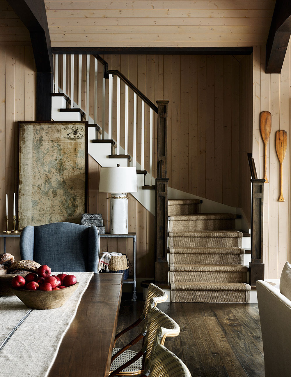 加拿大温馨湖畔别墅 | 蓝色厨房与精美纺织艺术-4