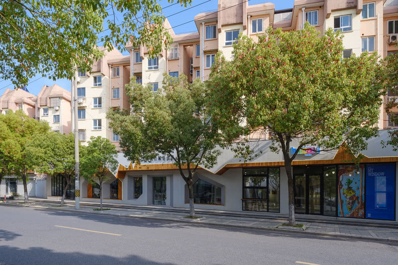 上海幸乐路城市书屋立面改造丨中国上海丨上海三益建筑设计有限公司-64