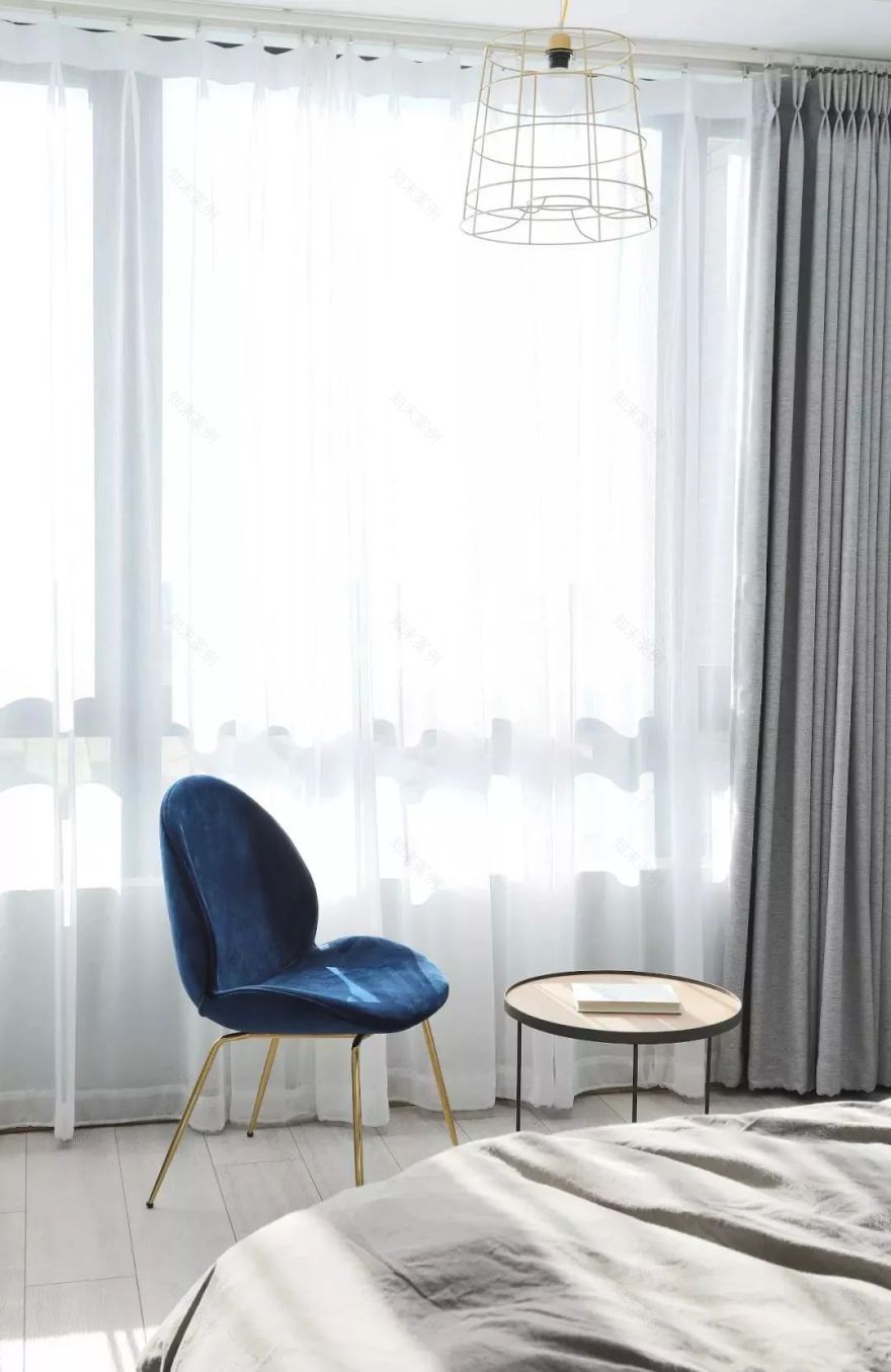 艺术气息的家居设计 | 名画复刻版装饰画与手工玻璃工艺品-37