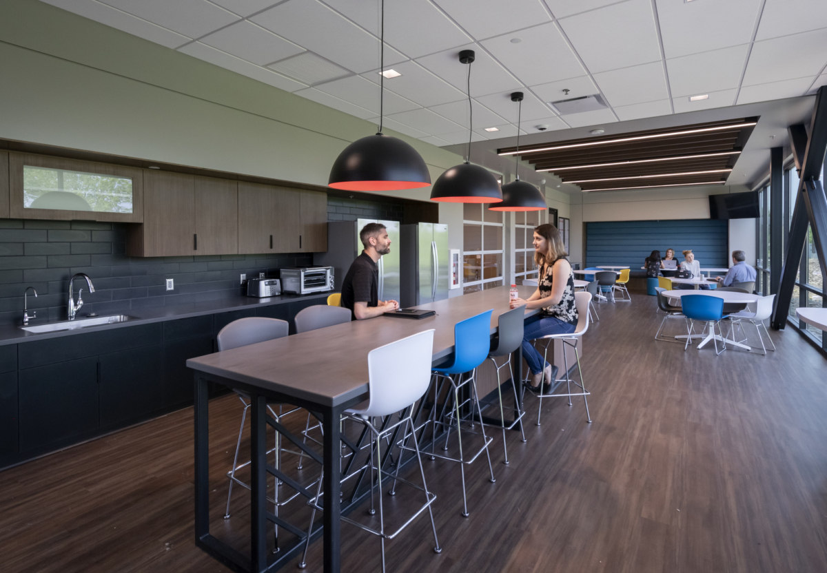 Abbott Laboratories 员工信用合作社（ALEC）办公室 – 绿色环保设计理念的体现-10