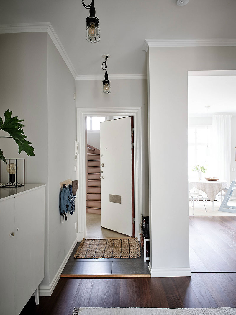 瑞典哥德堡阁楼公寓，屋顶露台与生活空间的巧妙结合-26