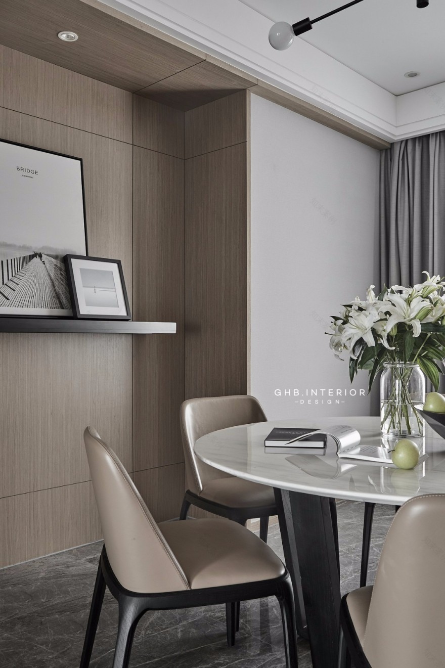 无锡五矿黄山湖壹号住宅 | GHB 空间设计打造静谧优雅空间-15