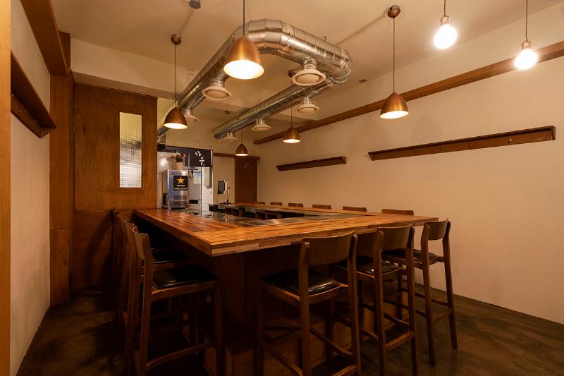 13 坪韩式温馨木质空间-9