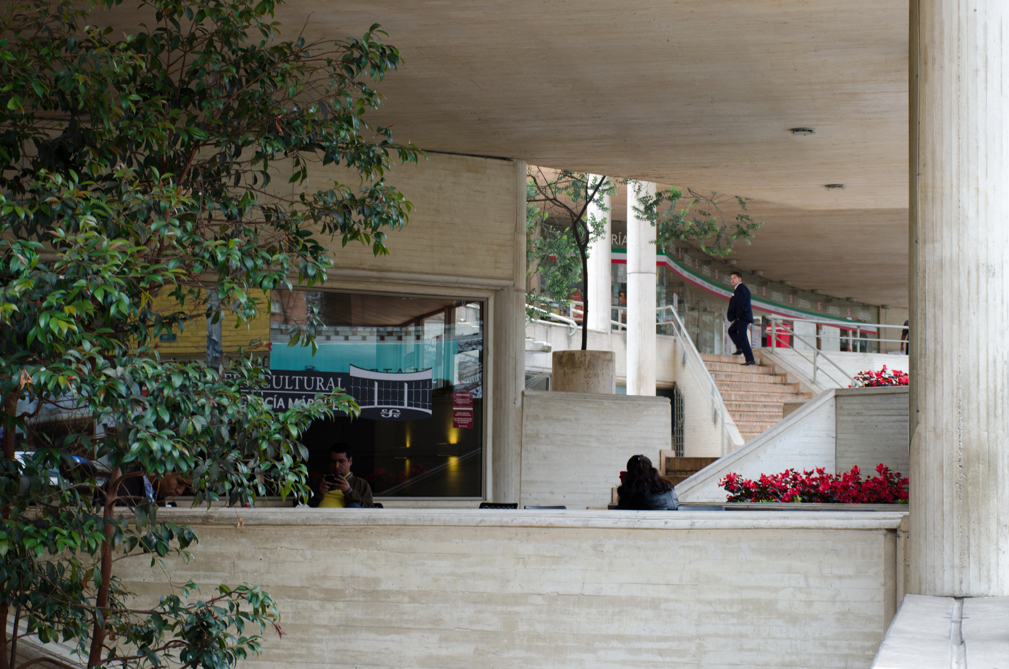 加夫列尔·加西亚·马尔克斯文化中心丨Rogelio Salmona-33