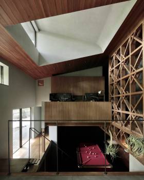 YMK 屋（注：由于YMK可能是特定名称、缩写等，若有具体背景信息可使翻译更精准） 丨日本长野丨Takeshi Hirobe Architects