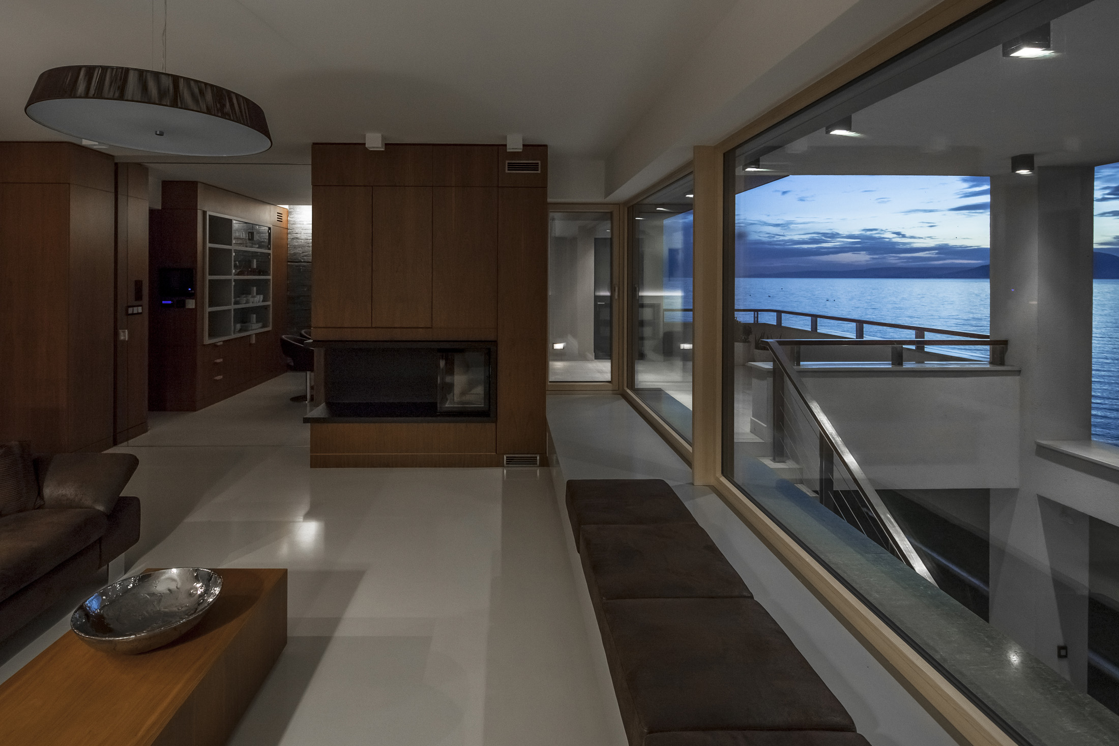 lake side duplex house-39