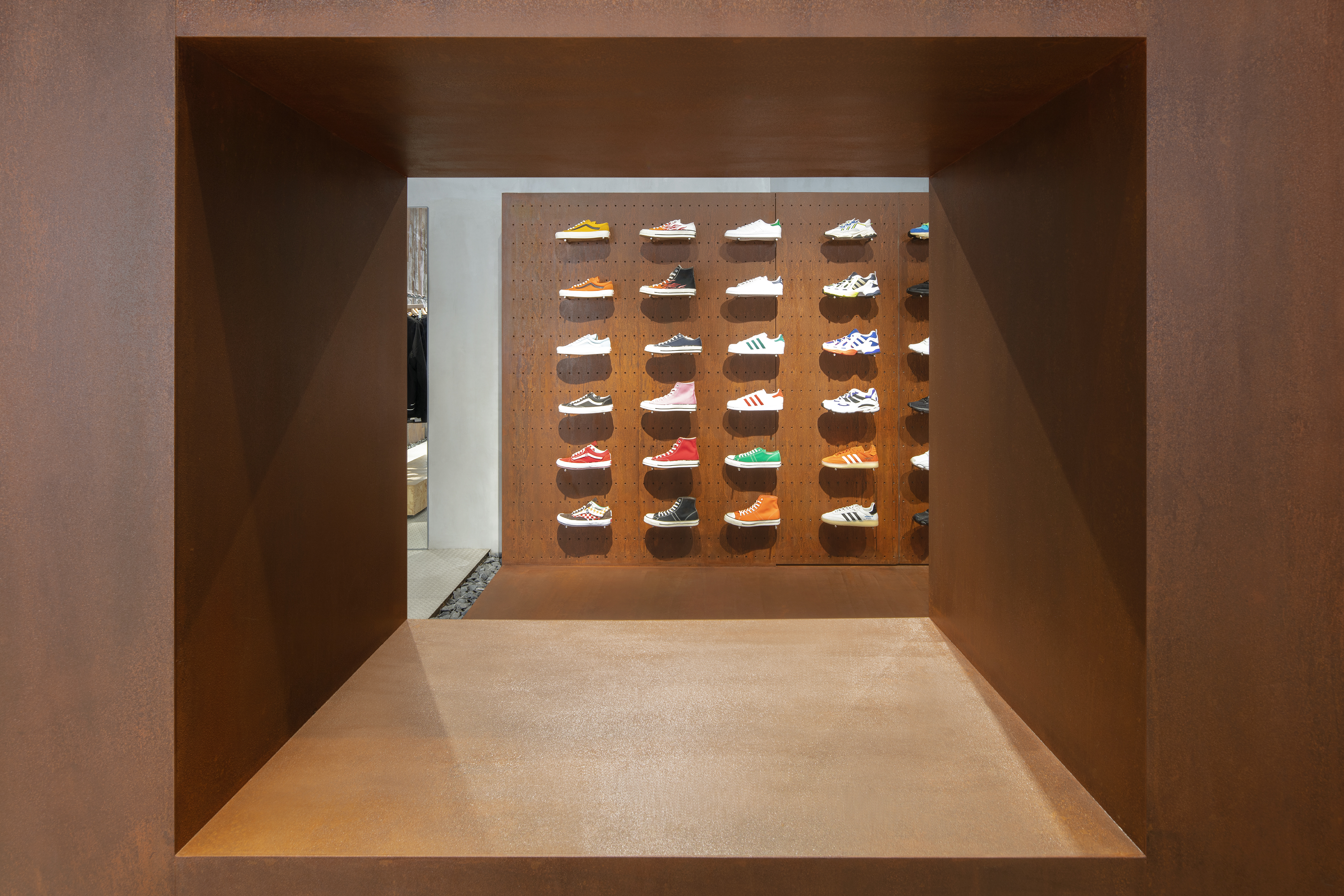 中国深圳大山顶DOE Store服装店(青山周平)B.L.U.E. Architecture Studio设计-18