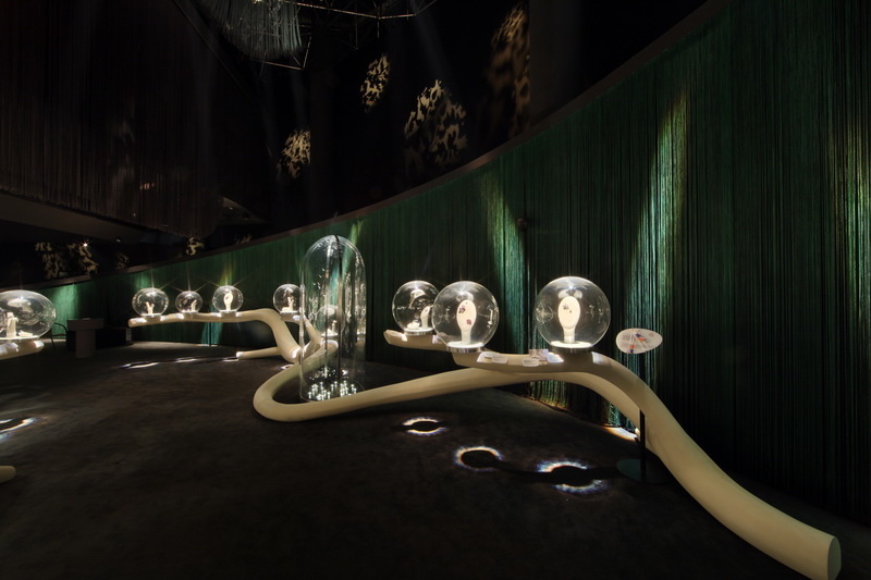 Van Cleef & Arpels Exhibit - Timeless Beauty-3