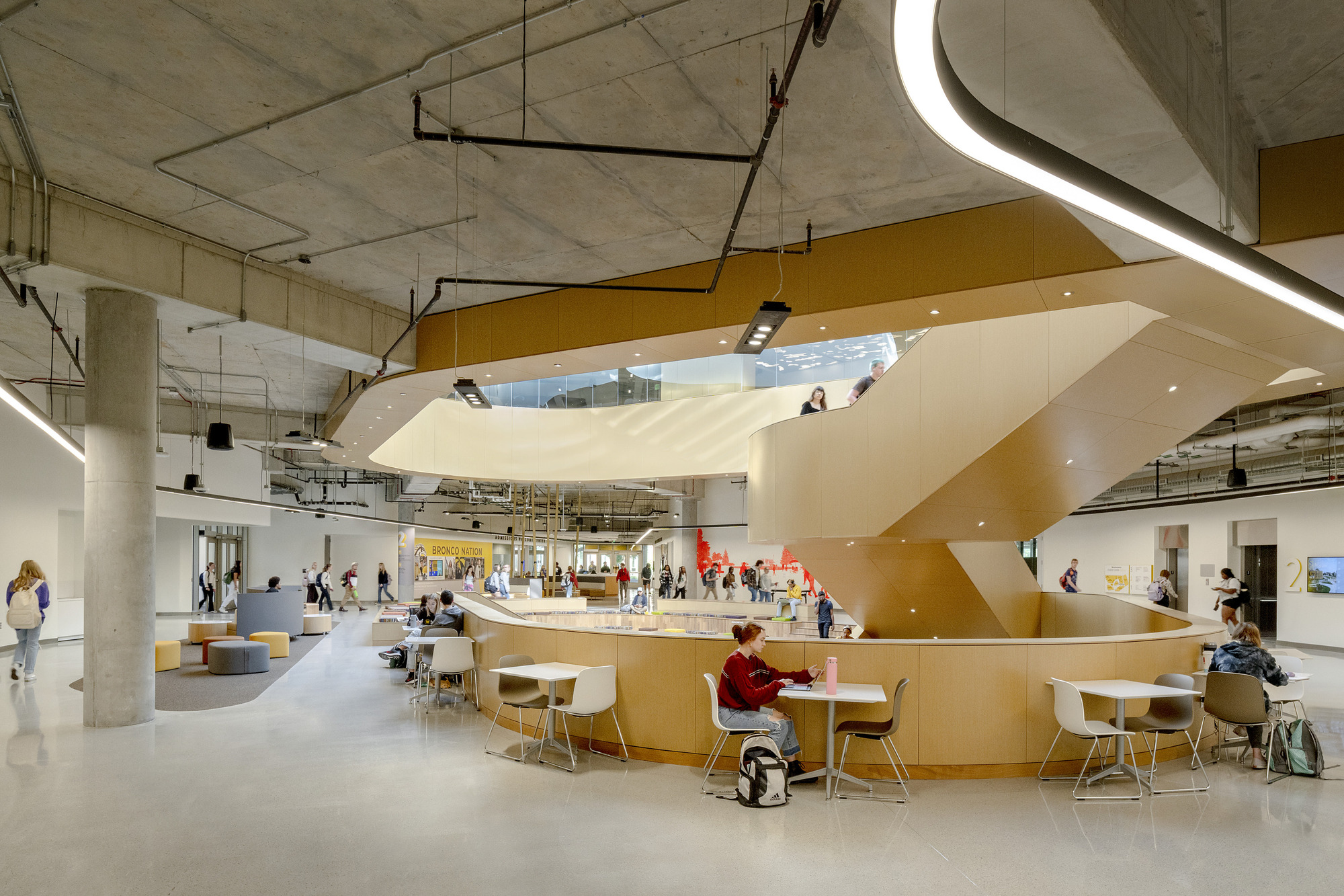 Western Michigan University Student Center / CannonDesign	-29