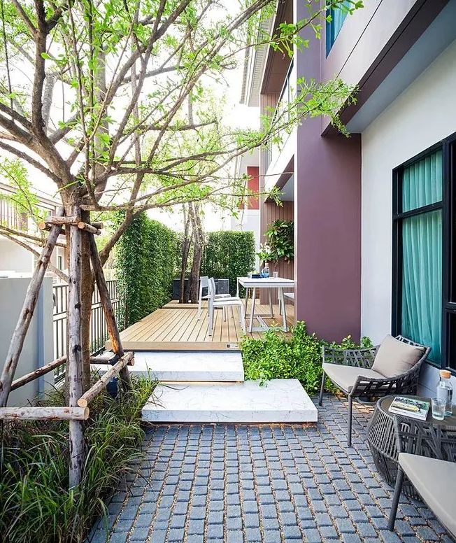 狭长院子变身艺术空间的设计秘密-24