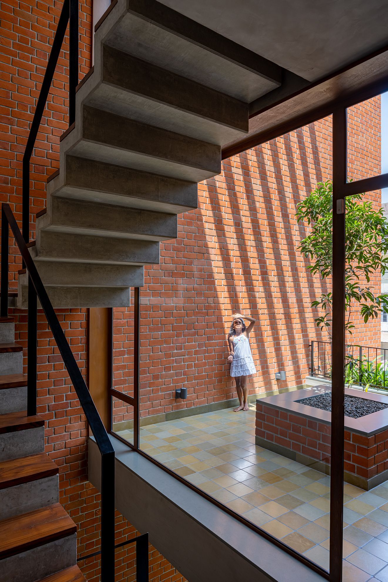 Vadodara极简且符合Vastu原则住宅丨印度丨Traanspace的Urvi Shah-27