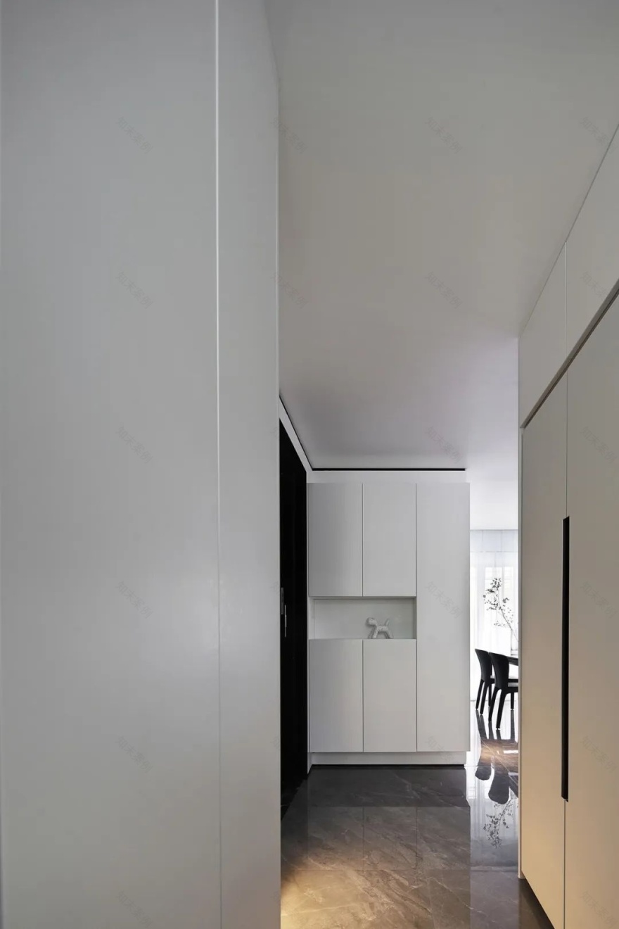 深白 · 纯净主义白与蓝的灵动空间设计丨中国龙岩丨HOPE厚朴设计-6