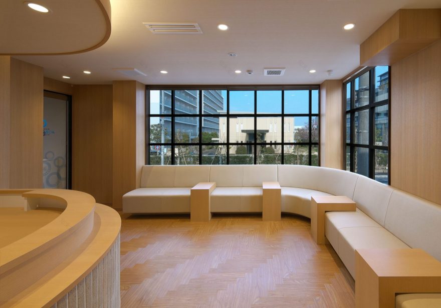 光诊所(注:みつる常见汉字写法有光等,这里根据一般情况推测翻译,若有具体背景信息可能会有更合适的译法) 丨日本兵库丨岩本 勝也+エンバディデザイン-10