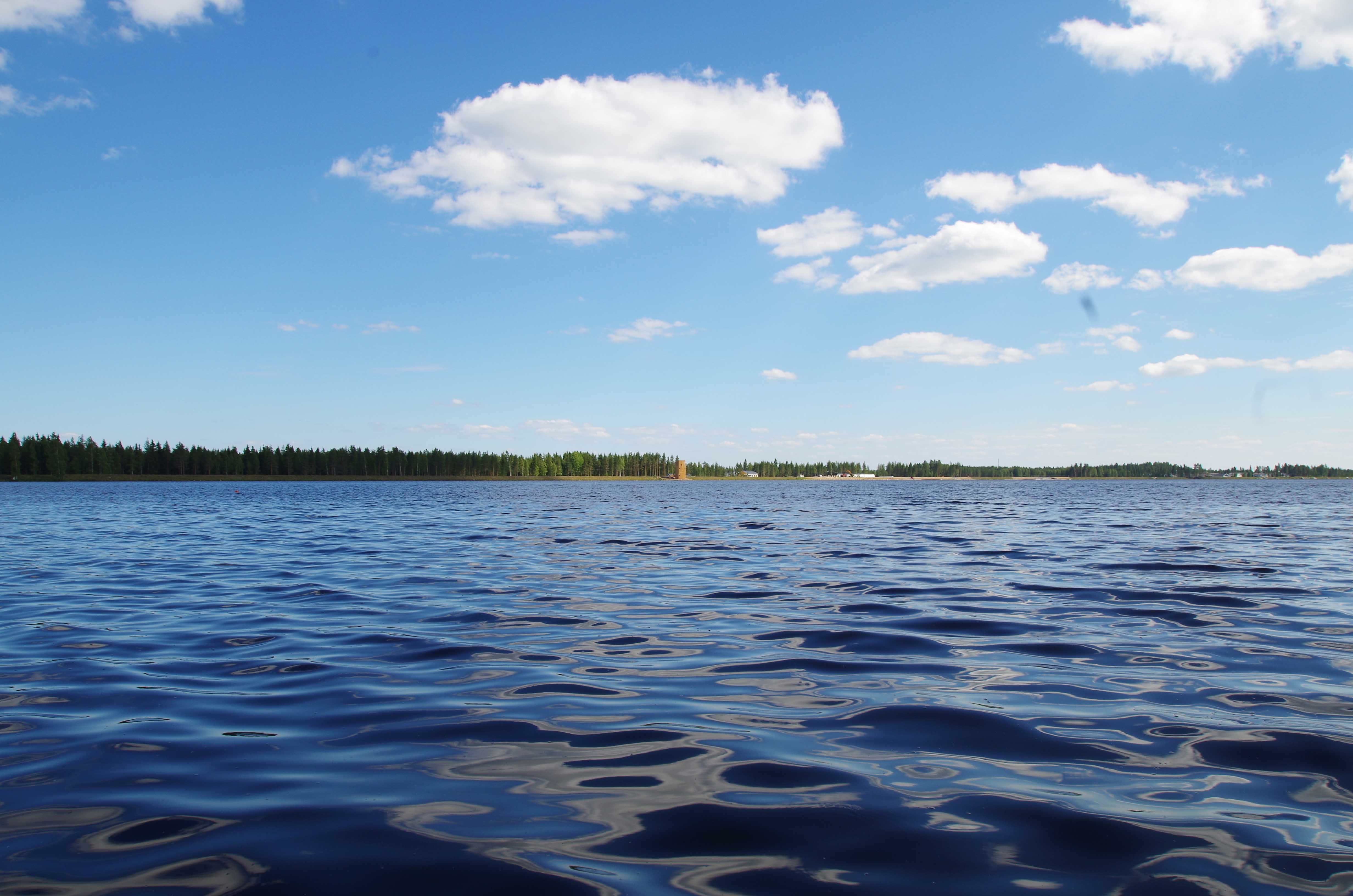 芬兰 Sein joki 市潜望镜塔——木构观景新地标-8