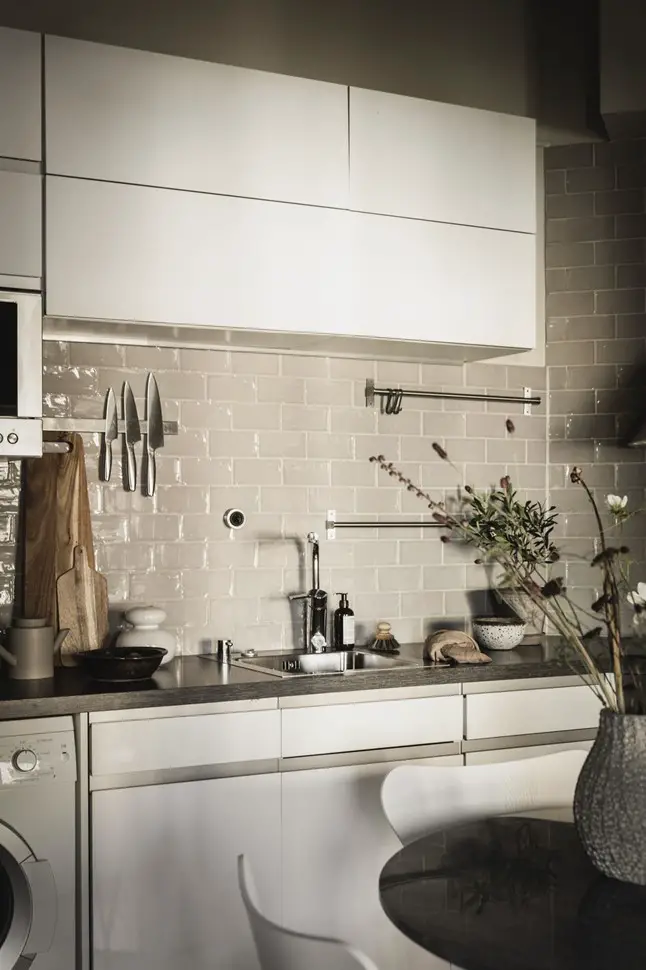 瑞典 1898 年老建筑 44m2 秋日公寓设计-11