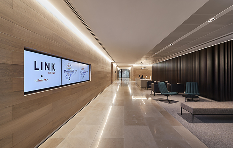 绿色墙打造舒适办公空间-20