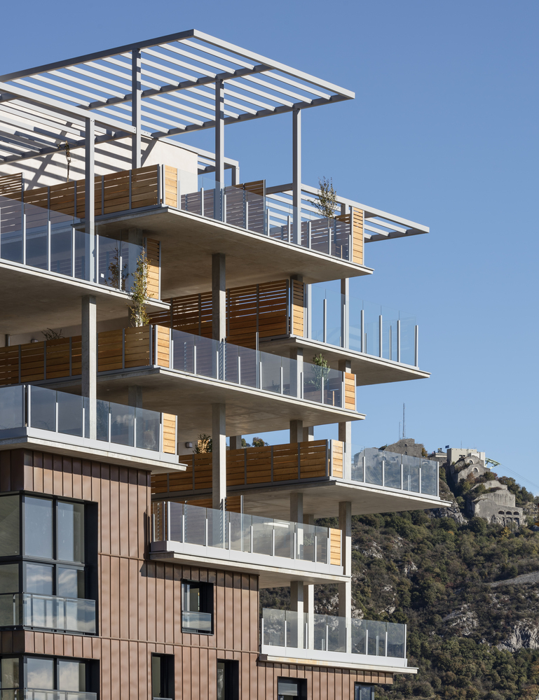 绿云之上的创新垂直公平住宅-35