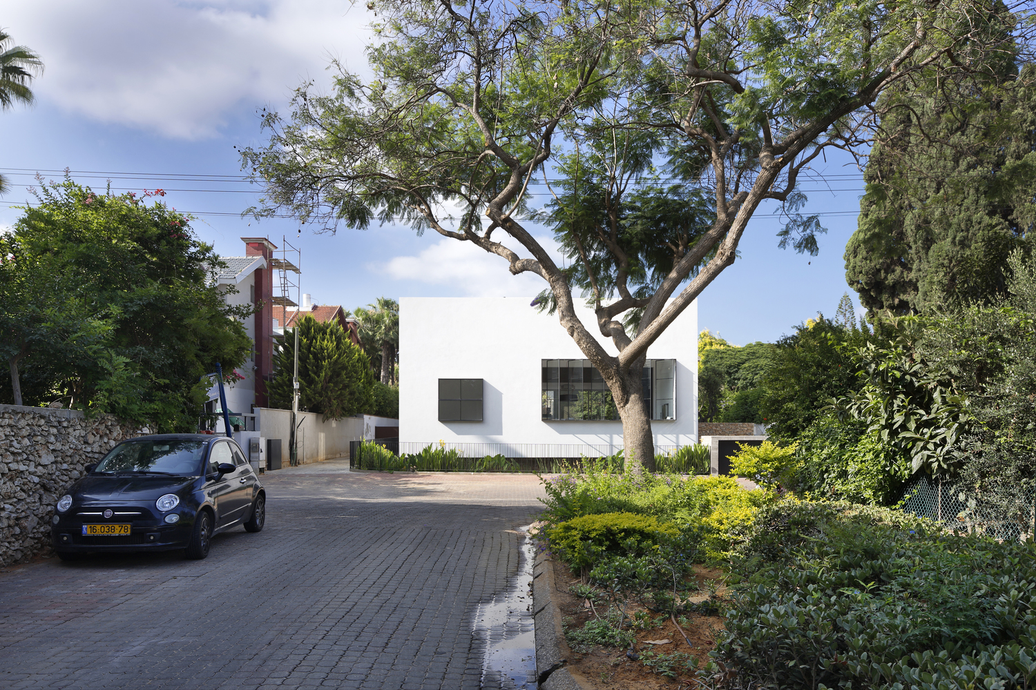 以色列水畔石山现代别墅-64