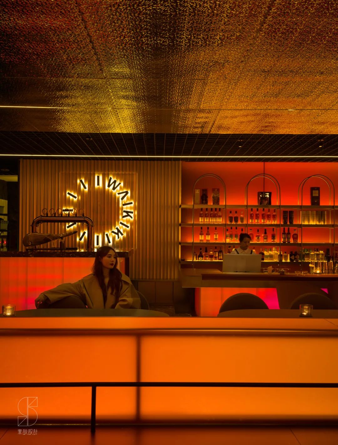 橙光幻影 · WΛIKIKI 餐厅的重庆江北观音桥设计丨中国重庆丨素说设计-12
