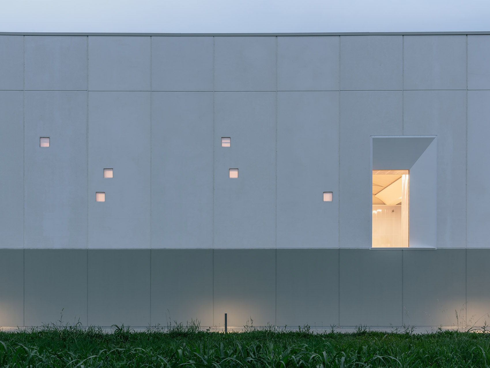 Ostiglia学校体育馆丨意大利丨Archiplan Studio-39