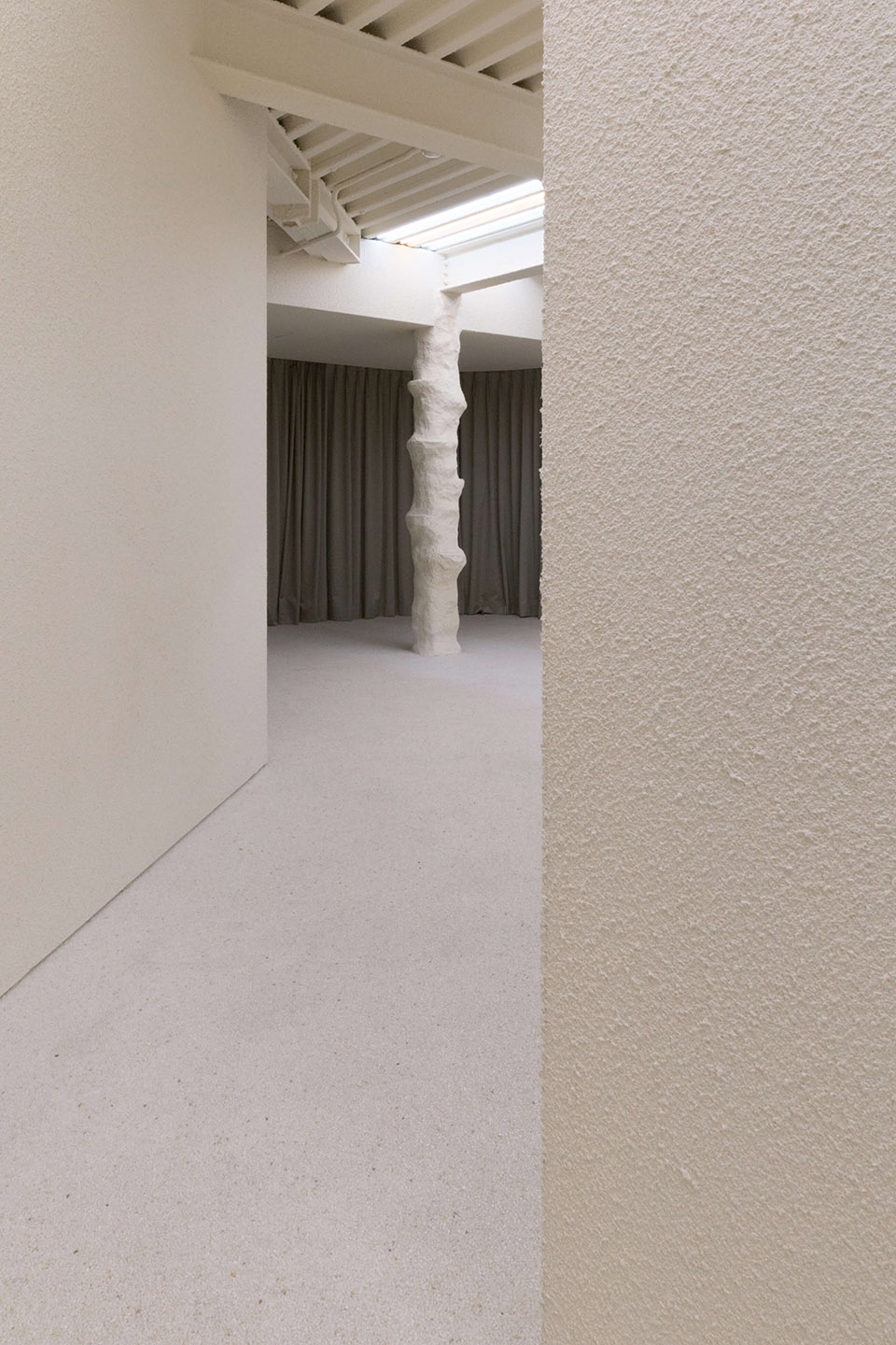 Andersson Bell旗舰店,首尔 / Creative Studio Unravel-23