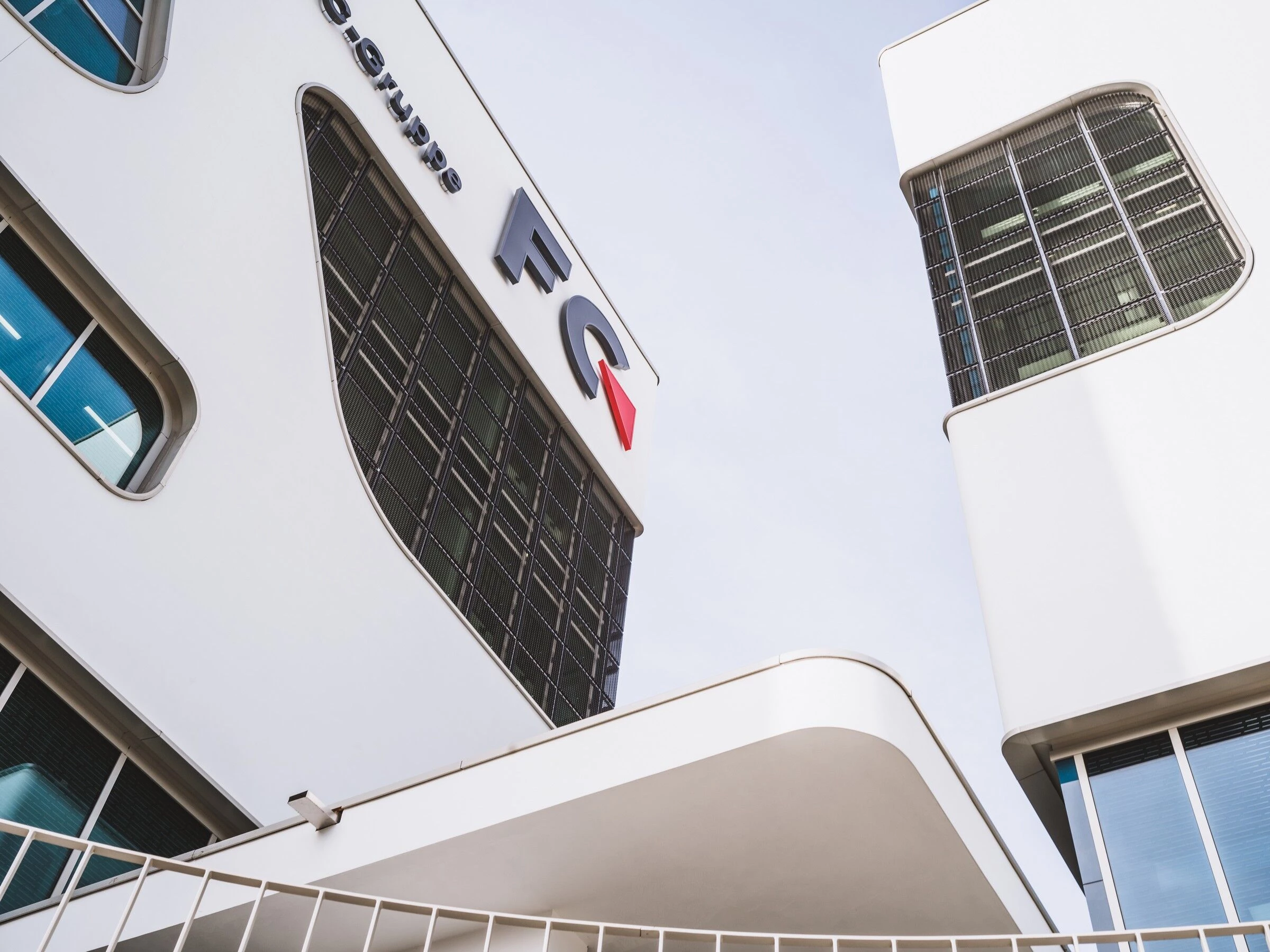 智能玻璃创新办公建筑——3deluxe 打造 FC 校园-26