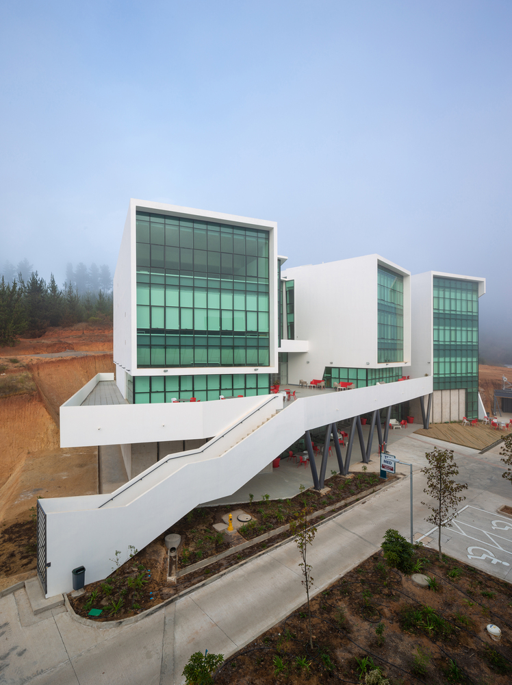 智利 PUCV 大学医学技术职业建设大楼-44