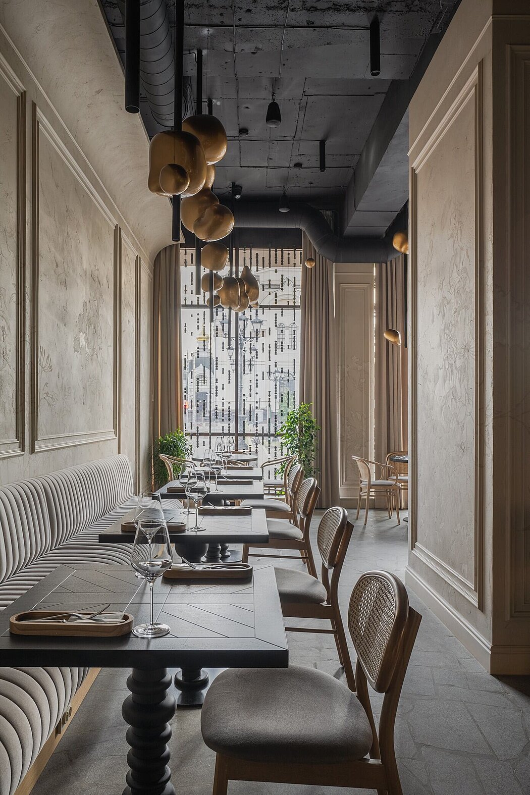 42·173P 萨尔瓦多黄金葡萄酒小酒馆丨俄罗斯丨LEFT design-6