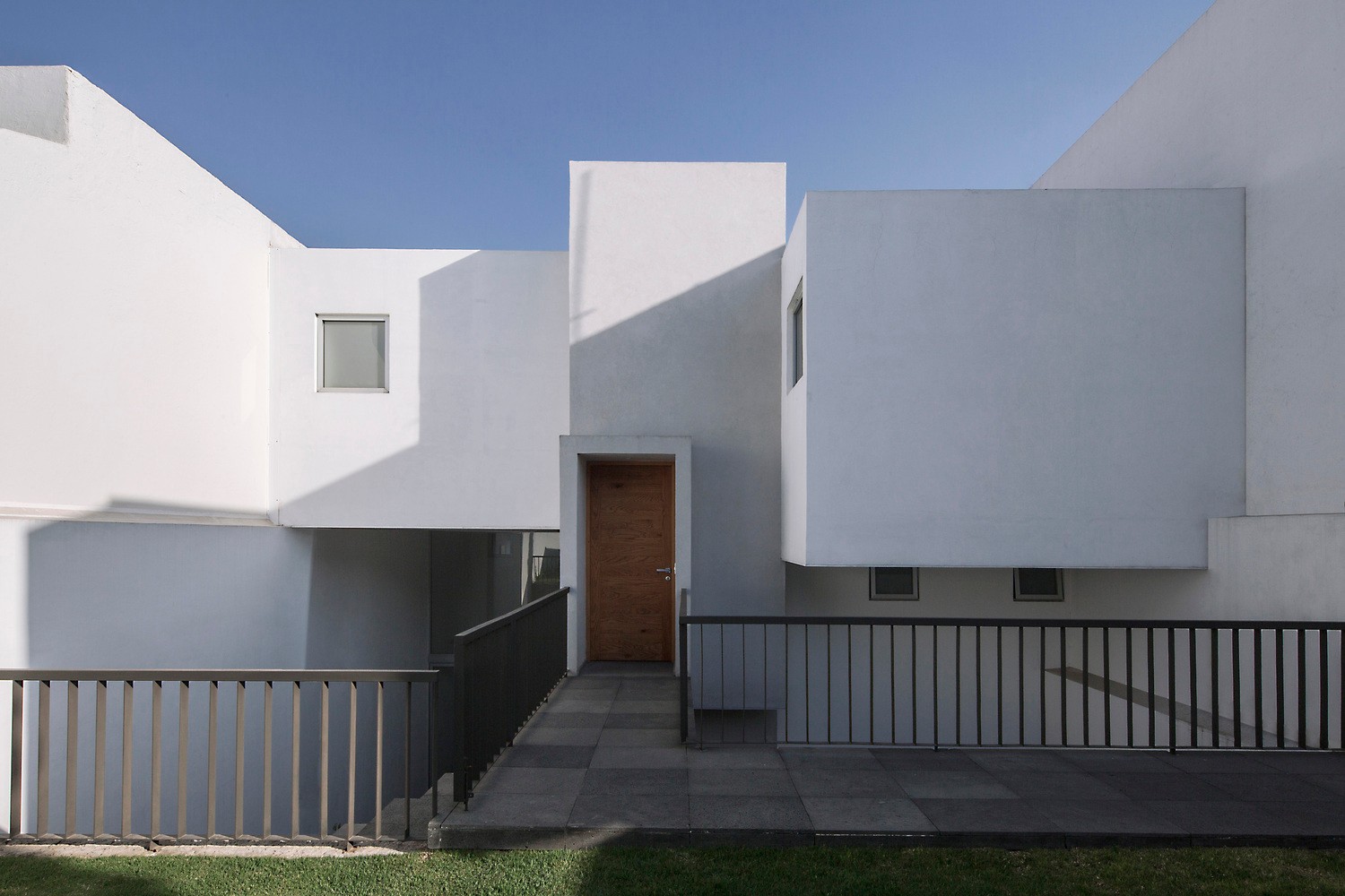 建筑是时间和空间的见证——墨西哥别墅  Alexandro Velázquez Moreno-18