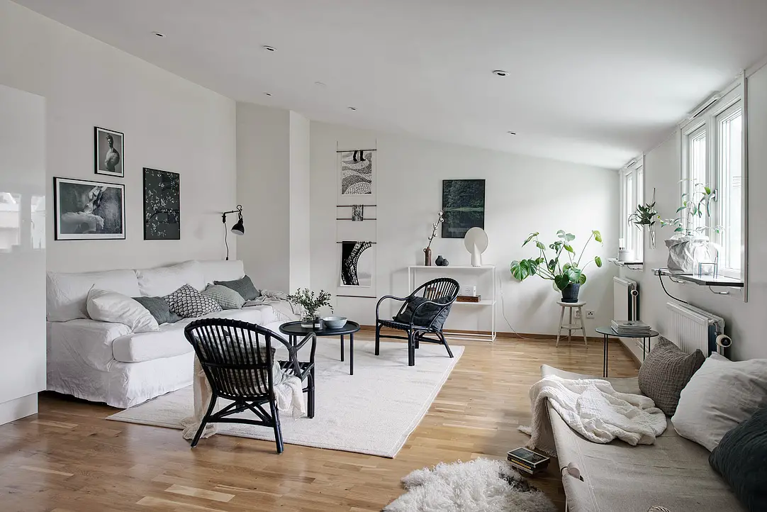 玫瑰楼阁，穿越时光的"牛眼窗"魅力-3