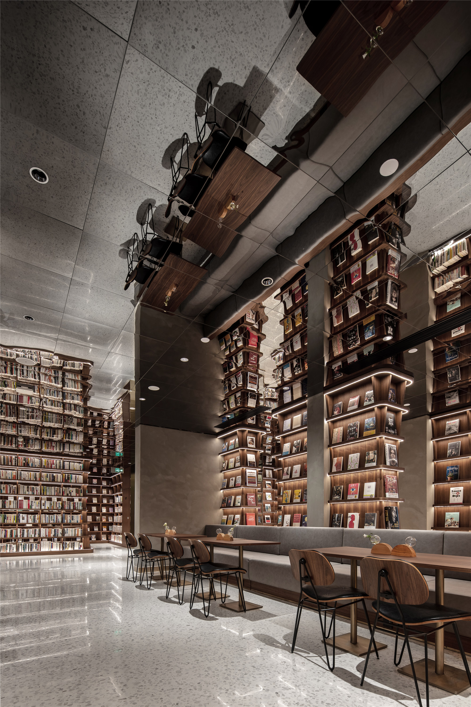 华侨城钟书阁图书馆丨耕文设计-7