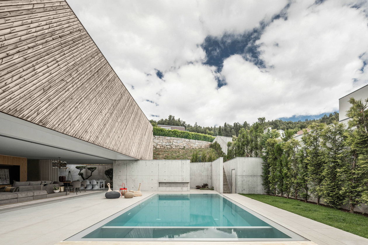 A 葡萄牙 A 别墅丨REM'A-24