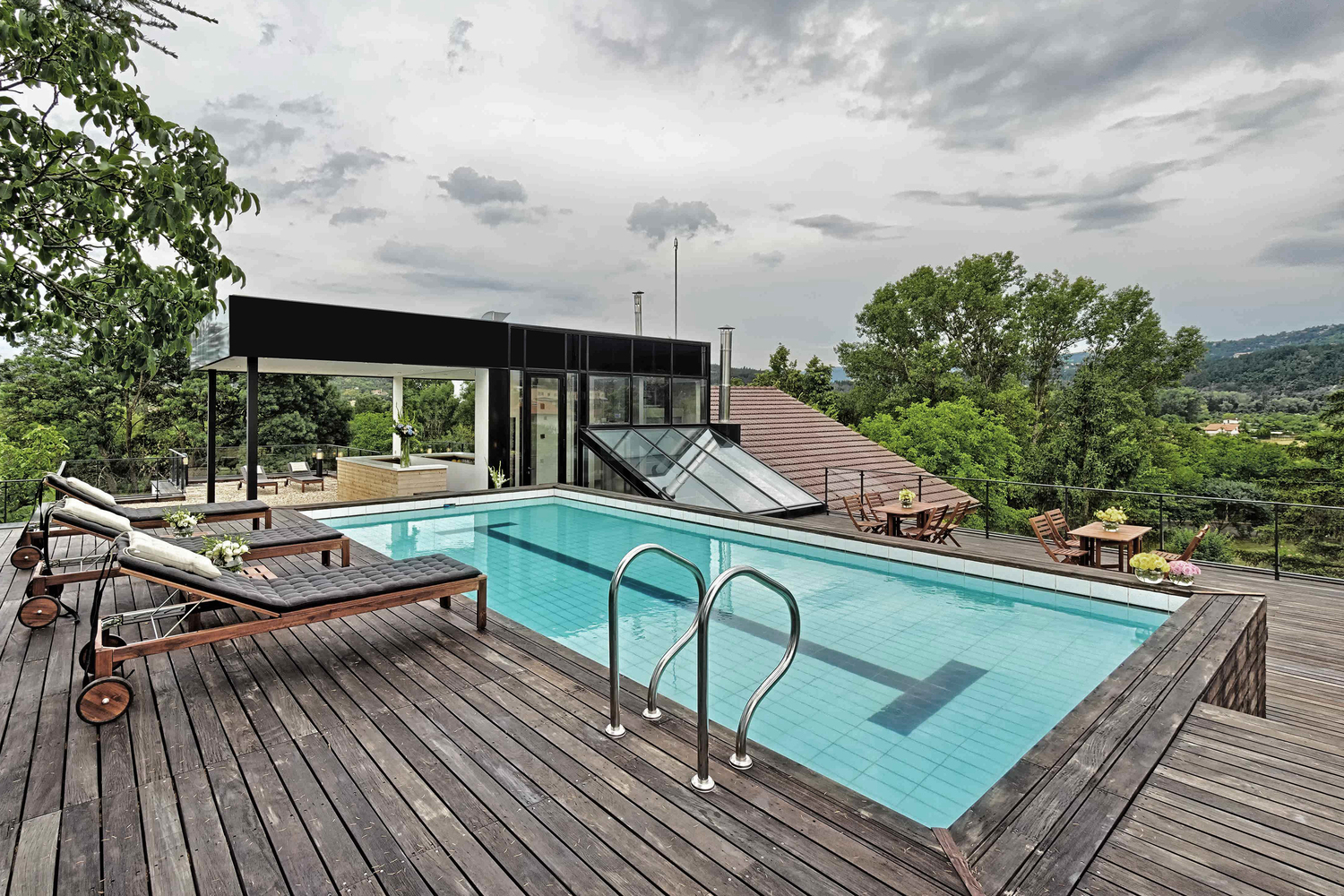 保加利亚历史果园住宅扩建，自然与现代融合-43