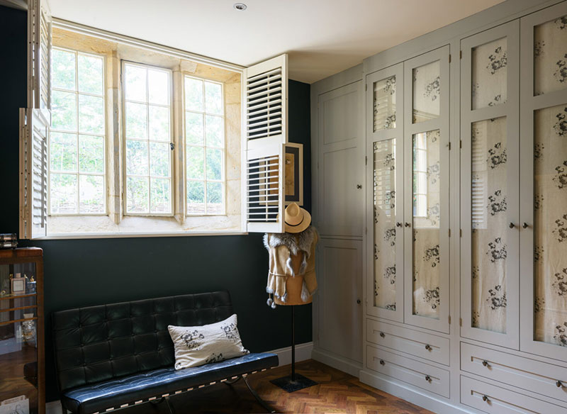 英格兰前学校建筑里的魔力花园-19