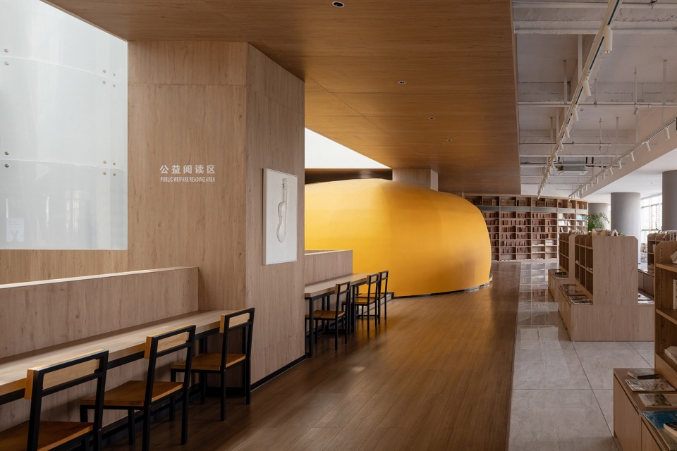 新华书店·玉溪·聂耳书城丨中国玉溪丨S+P空间的诗学设计事务所-39