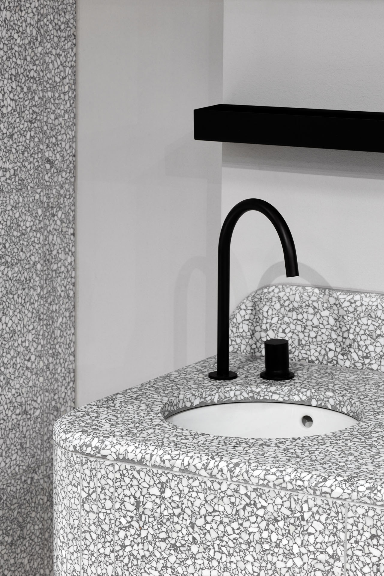 Lululemon Emporium Jean-Pierre Biasol-10