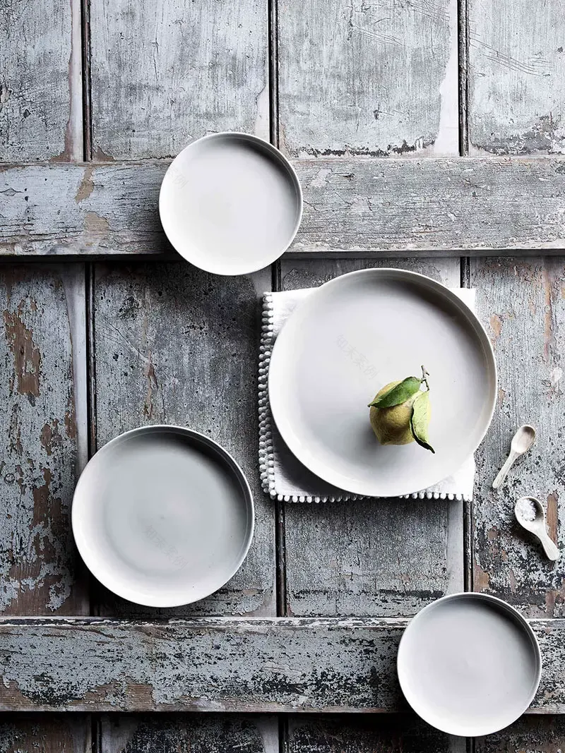 "贴近自然的北欧风格水边概念住宅"-6