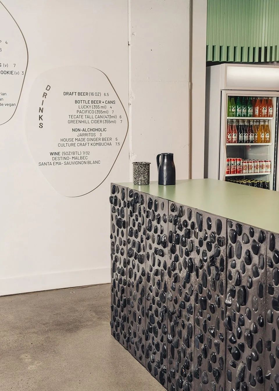 温哥华 Tacofino 餐厅自然氛围空间设计-26